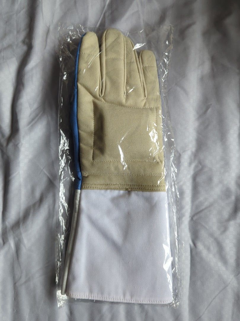 PBT Fencing Glove, Sports Equipment, Other Sports Equipment and
