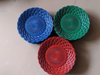 Piring Rotan Plastik lusinan