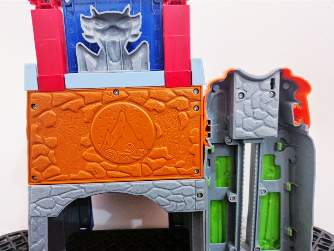 Pj mask The ancient Temple OG and authenthic (Category: Babies & Kids Fashion) located in Gapan. Submitted by prelovedstuff32 (Listing ID 1246774067, Image 2). Description: No More characters Only base left works and is and good condition.