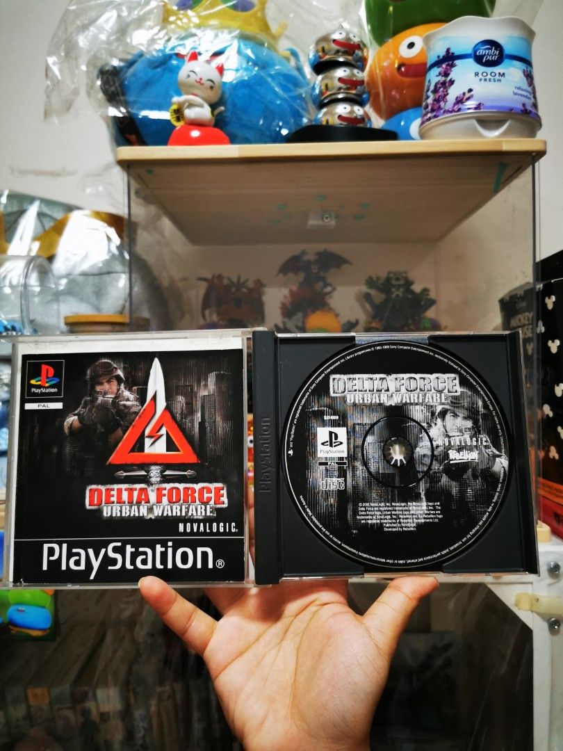 Jeu PS1 Delta Force Urban Warfare - Version Française Complète - Boîtier Abîmé
