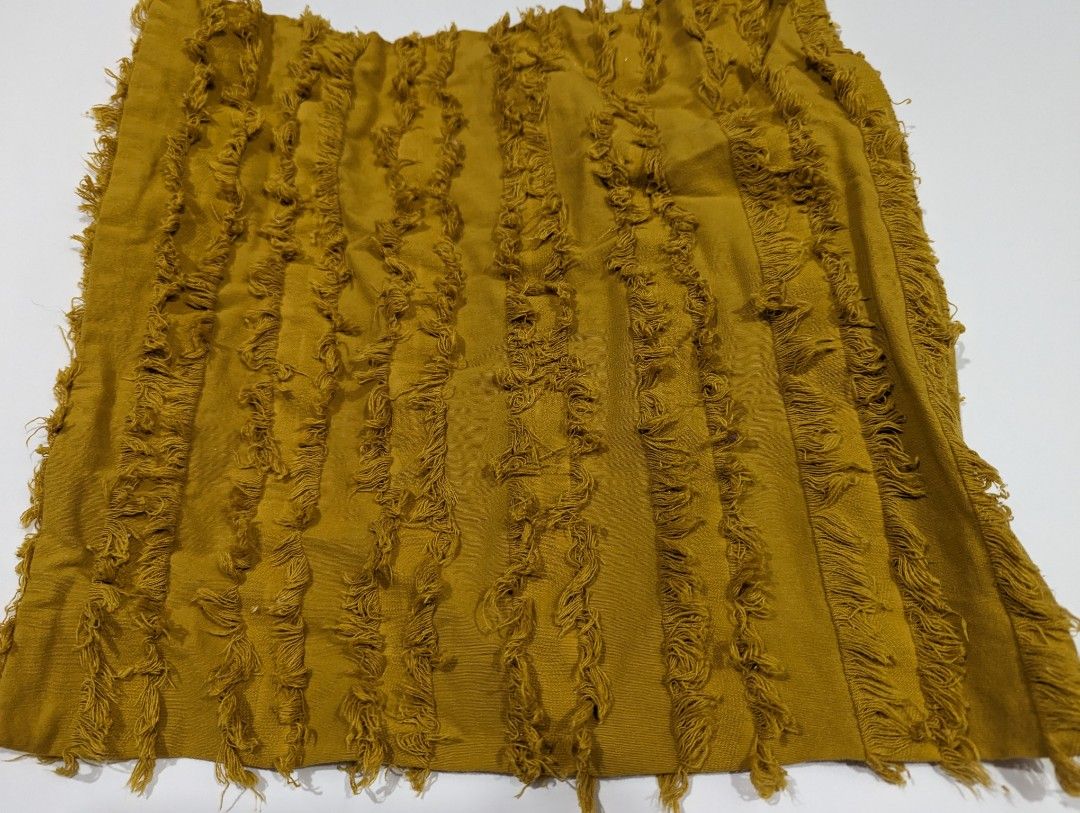 PRELOVED aesthetic boho throw pillow case used once in an event decluttering (Category: Cushions & Throws) located in Valenzuela. Submitted by isabellinakayo (Listing ID 1246848995, Image 2). Description: 190 each decluttering.used only once sa boho theme debut party #throwpillow #pillowcase #aestheticdecor #bohodecor #declutterph.