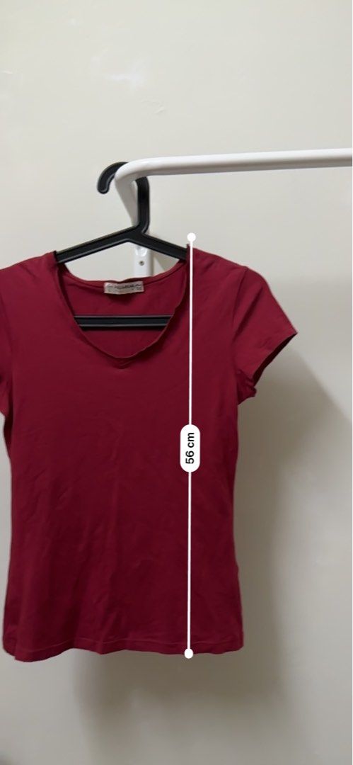 Pull & Bear Top (Category: Shirts) located in Singapore. Submitted by untitled2017 (Listing ID 1246850324, Image 2). Description: .