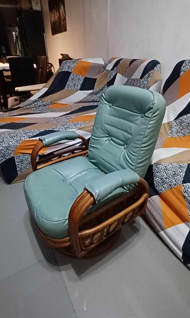 Rattan Reclining and Swivel Chair in Leather Seat with Side Pockets from Japan, Preloved