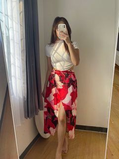 RED FLORAL SLIT SKIRT SATIN PREMIUM COMFY