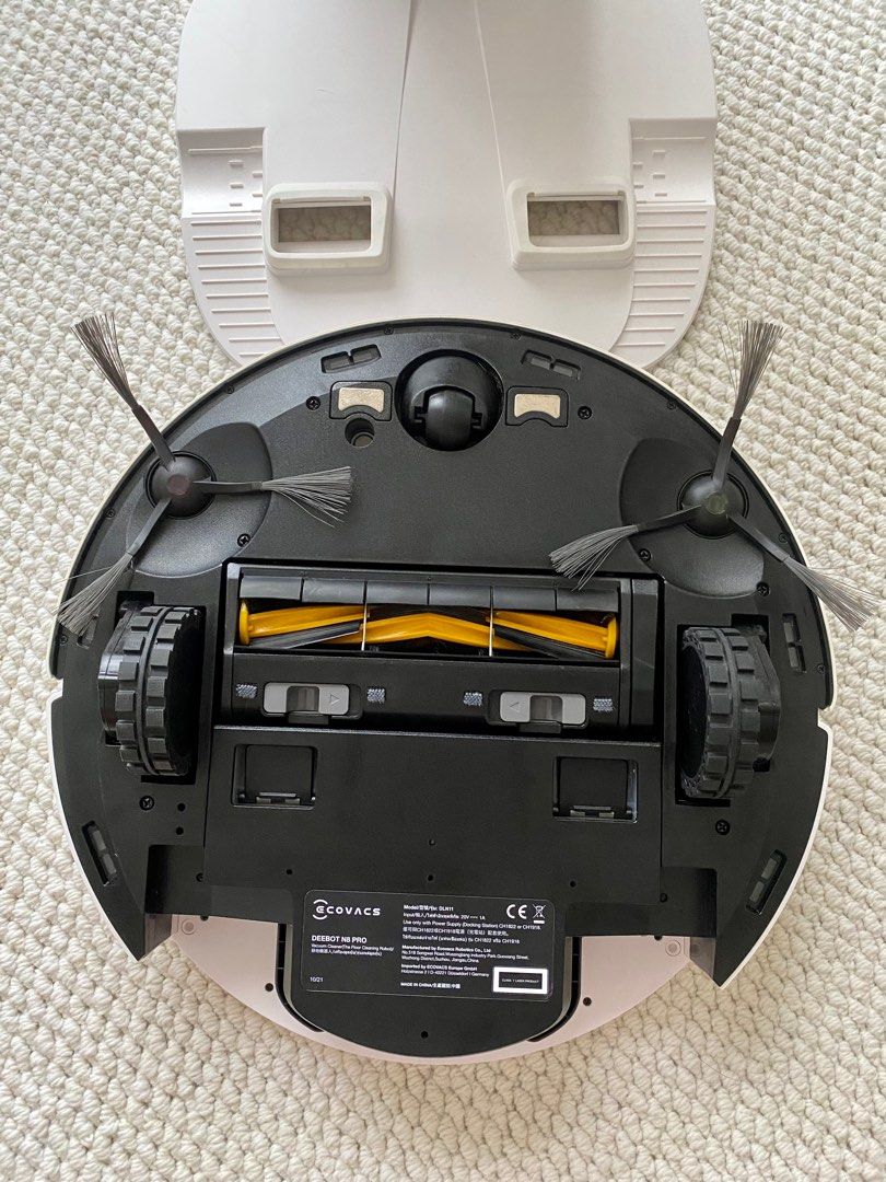Robot Vacuum & Mop Cleaner w. Self Empty Station ECOVACS DEEBOT N8