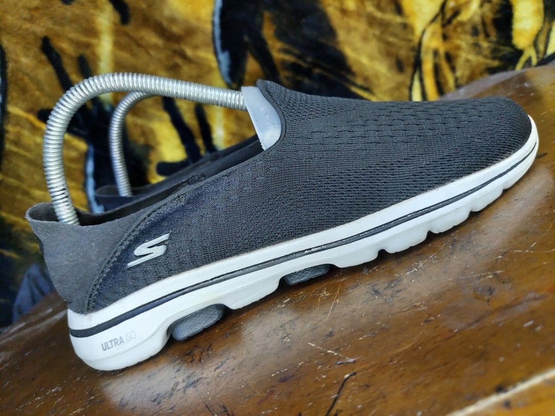 Skechers go walk 4 size 7.5 outlet