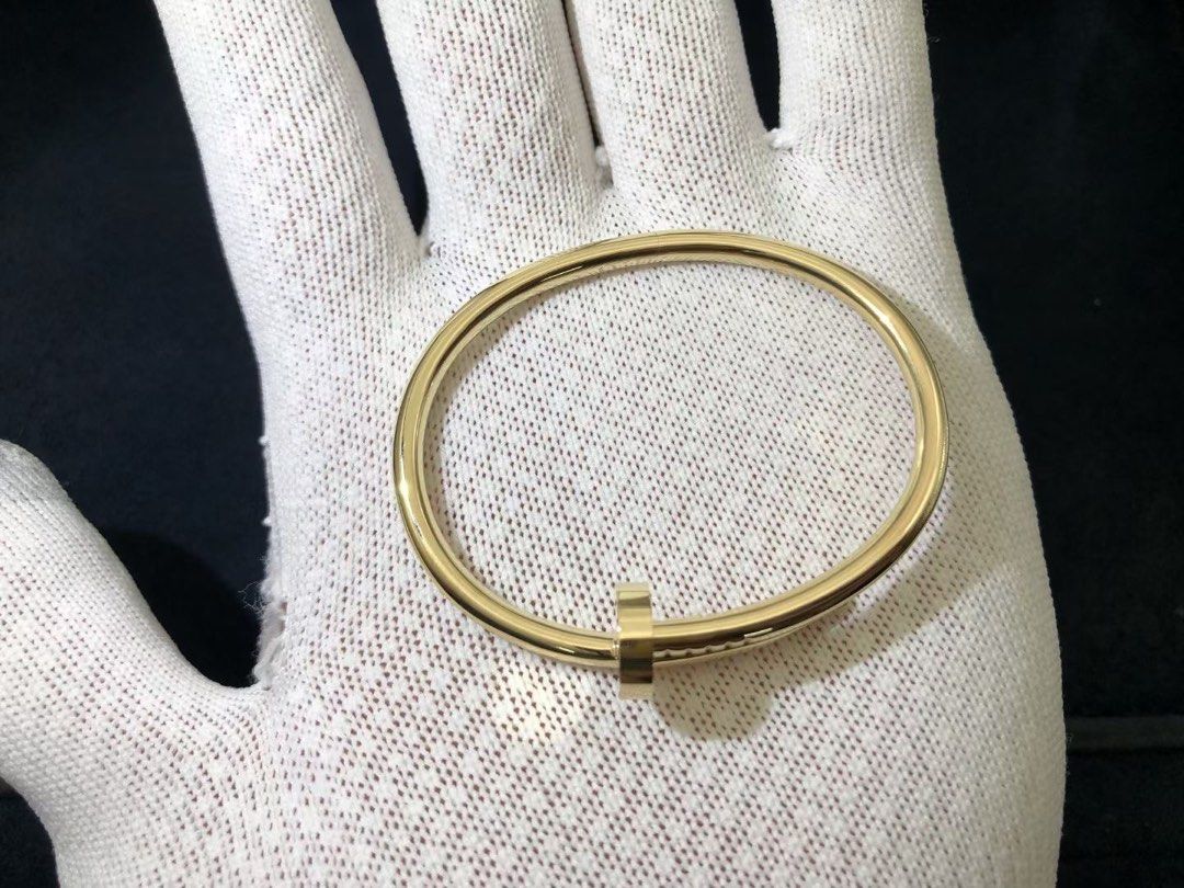 Solid 18K yellow gold nail plain bangle Classic Cartier Juste un Clou Bracelet design