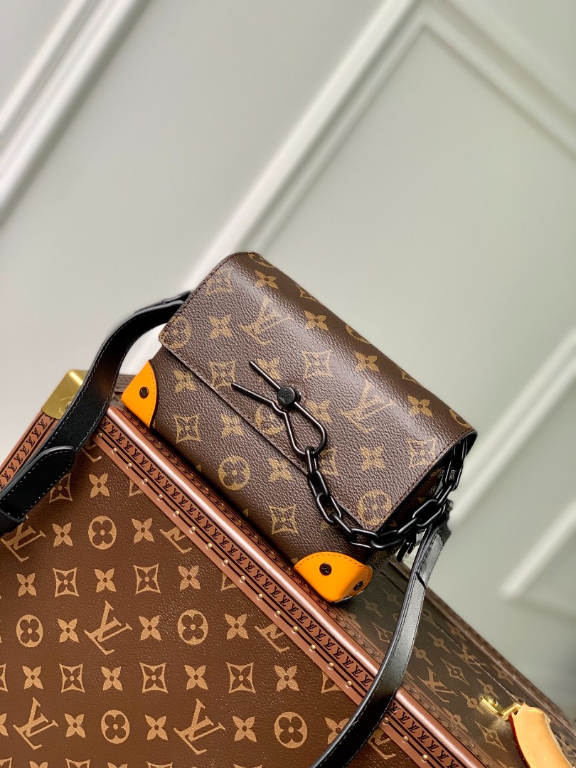 LV Steamer Wearable Wallet, Men's Fashion, Bags, Sling Bags on Carousell