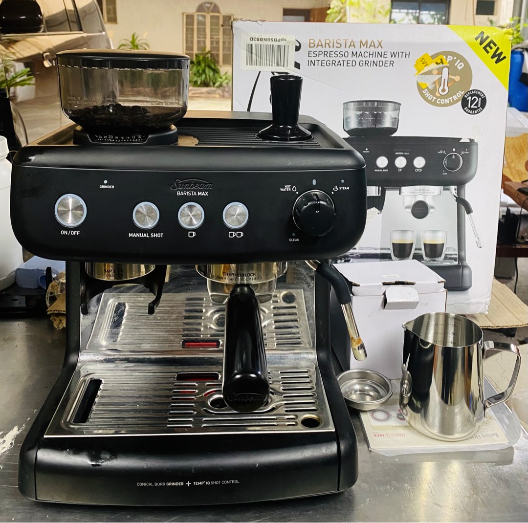 Sunbeam barista max espresso store coffee machine black em5300k