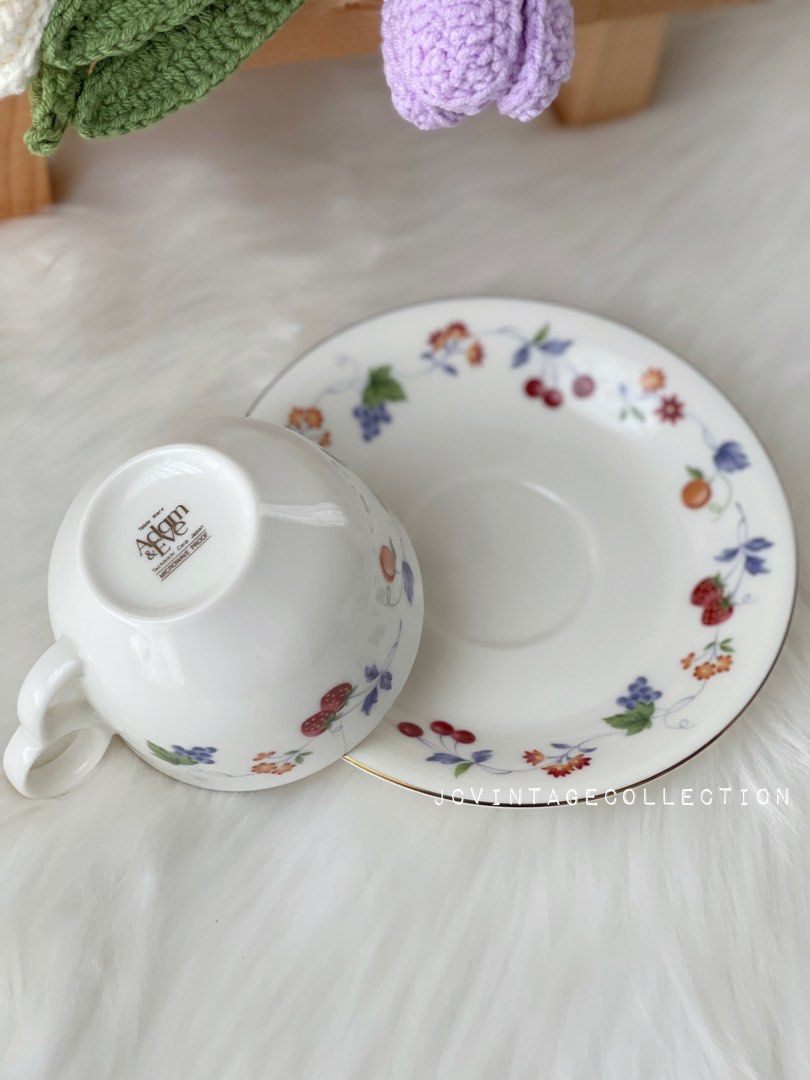 Tachikichi Adam & Eve Collection Tea Set of 5 duos, Furniture & Home