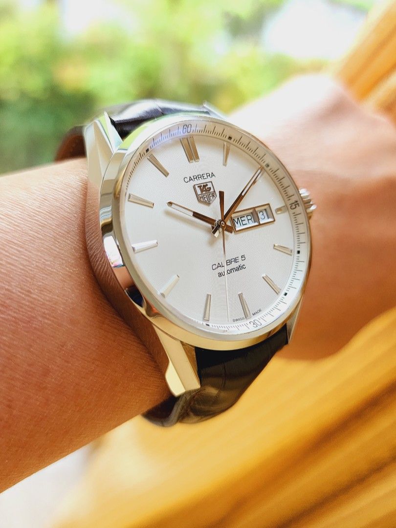 Tag heuer calibre 5 leather strap hotsell