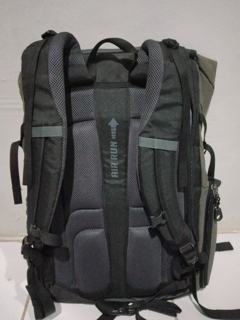 Tas backpack sirui weekender 13 masih like new