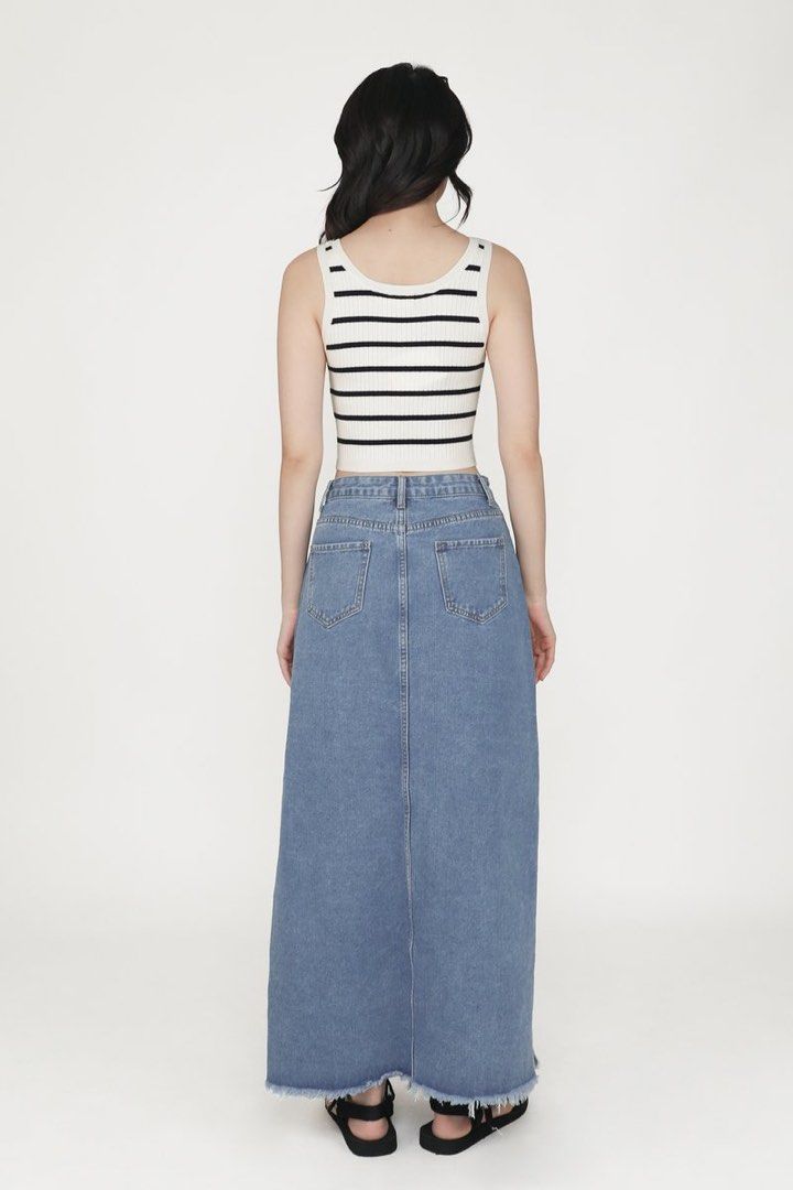 The Tinsel Rack Denim maxi skirt mid wash, Women's Fashion, Bottoms