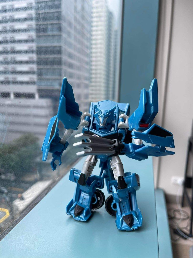 Transformers Robots in Disguise Steeljaw (Category: Action & Battle Toys) located in Makati City. Submitted by primestuff (Listing ID 1246840278, Image 1). Description: No box. Like New. Just on display in my son’s room. Part of his collection but need to let go. WFC- War for Cybertron MOP- GCash only Delivery can be arranged via Lalamove/Grab. SF c/o buyer. Payment first pls. Item will not be reserved unless paid. This is to avoid joy reservers.