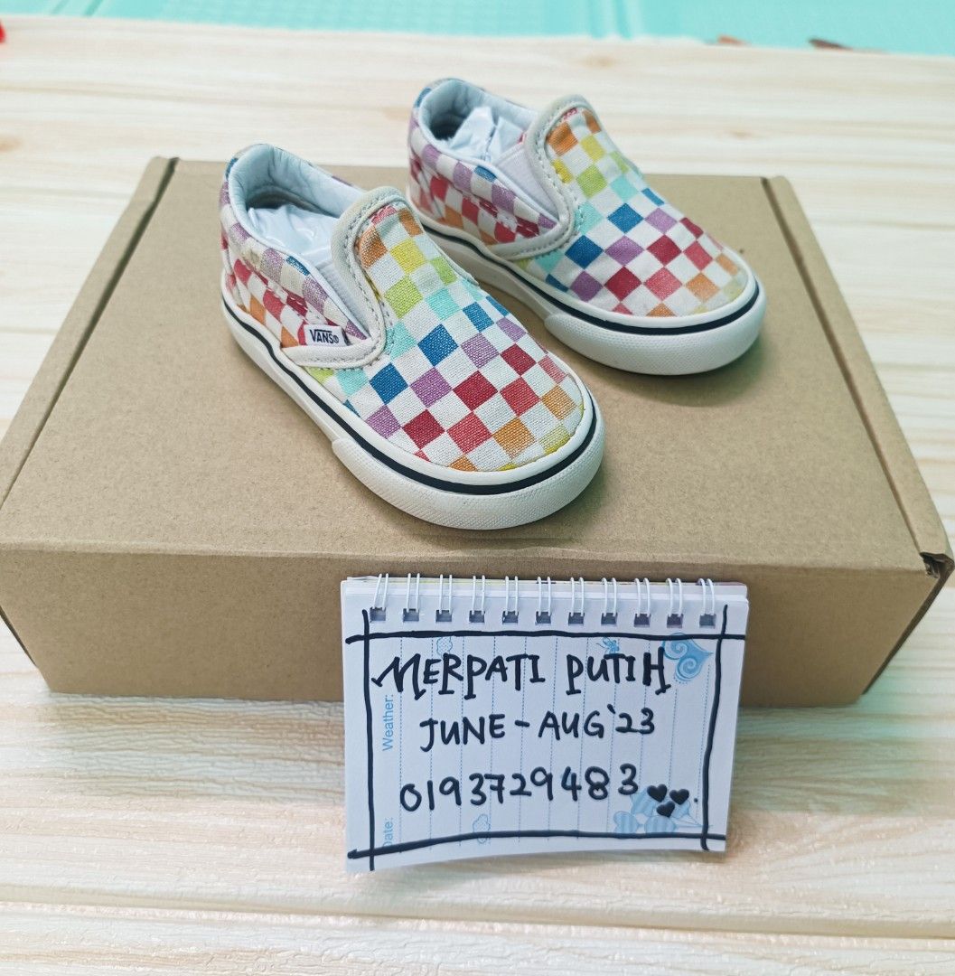 Vans checkerboard deals rainbow