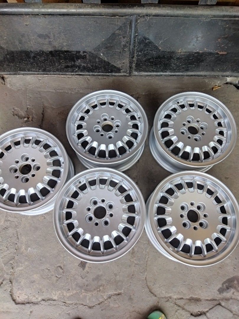 Velg Mobil oem original bmw E30 M40, Aksesoris Mobil di Carousell