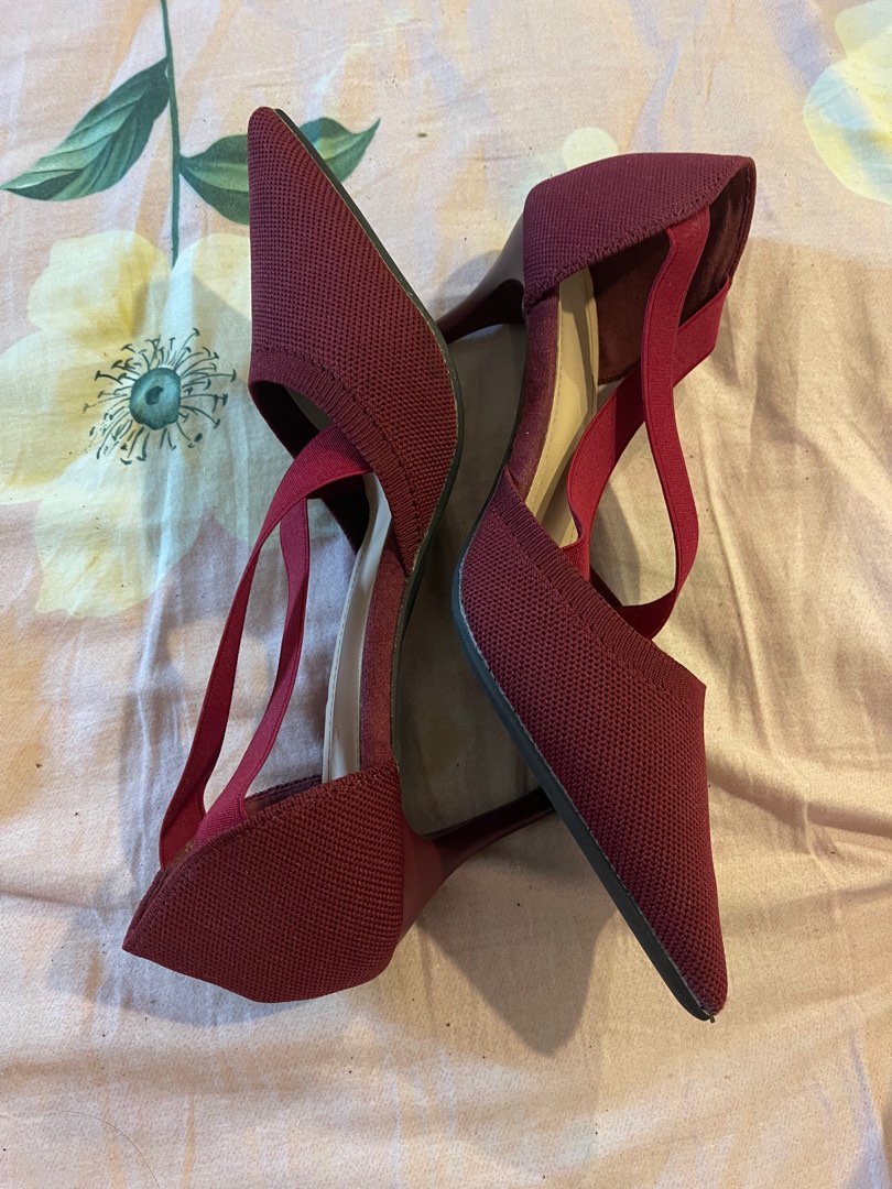 Wine red heels store