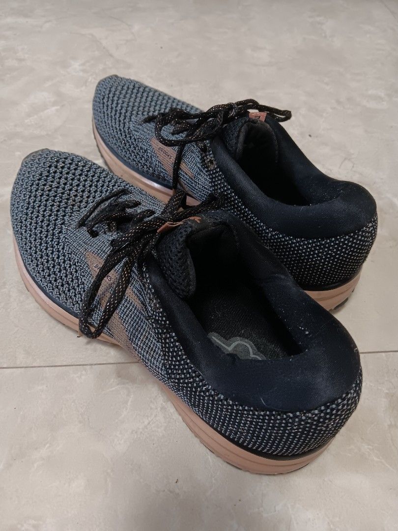Brooks revel sale 2 black