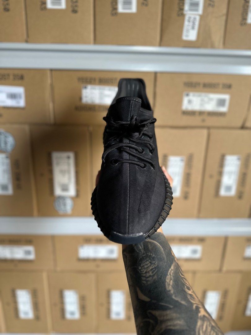 YEEZY MONO CINDER 7.5US 8.5W