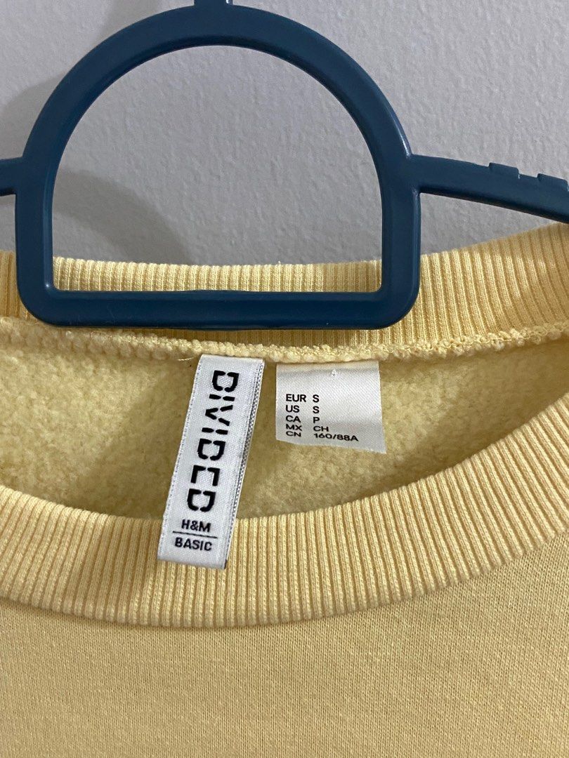 H M yellow sweater Women s Fashion Tops Longsleeves on Carousell