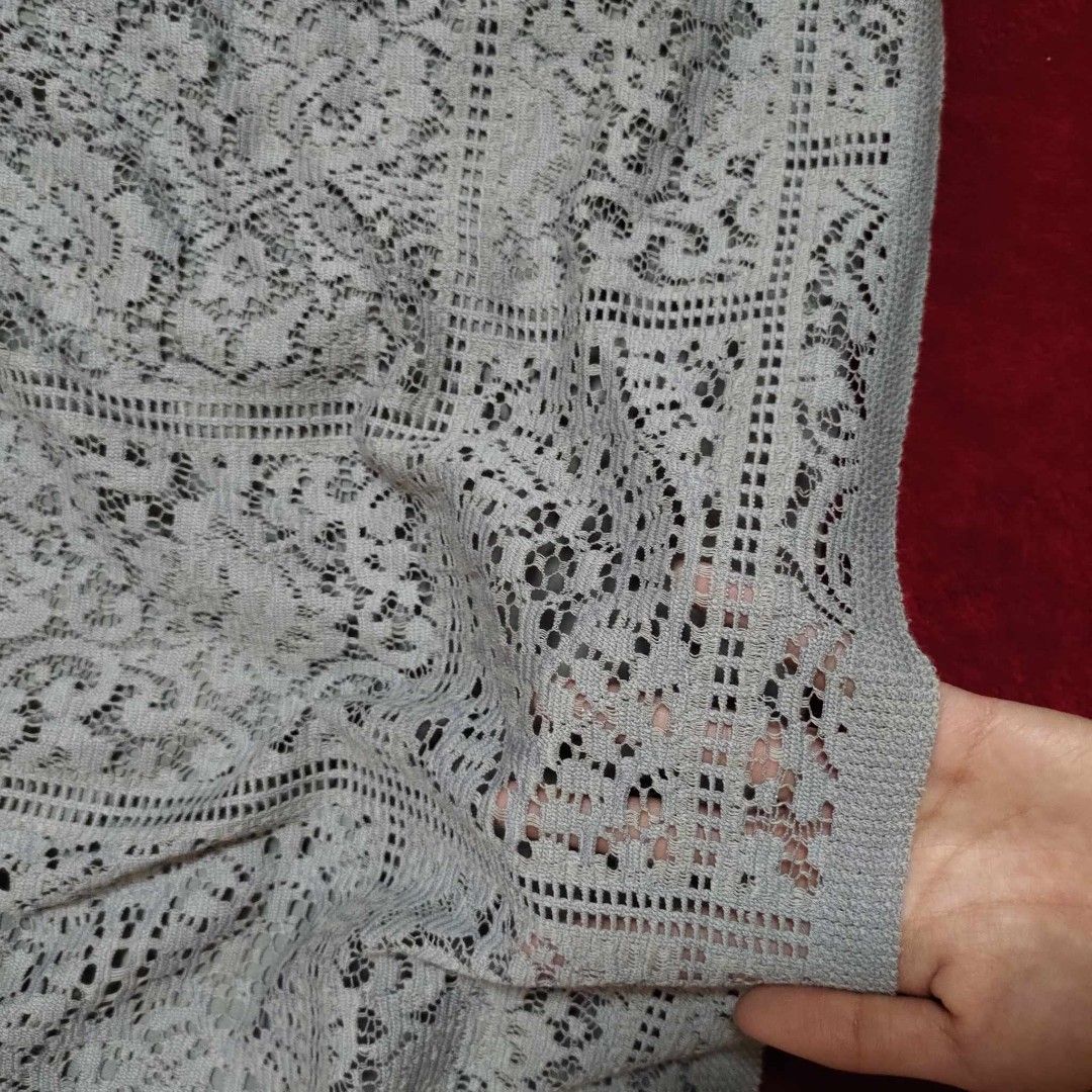 ZARA Woman Gray Patterned Long Dress (Category: Dresses) located in Manila. Submitted by ar14na (Listing ID 1246836360, Image 3). Description: MOP: Gcash payment MOD: J&T or SCO! (shoppi check out) Perfect for formal occasions (ex: wedding, graduation, etc.) - Authentic Zara - Originally bought for 3k+ - Made in Morocco - Pics are mine! EUR - M USA - M MEX - 28.