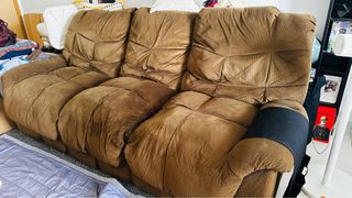 (Category: ) located in . Submitted by noaddv1n3 (Listing ID 1251846623, Image 1). Description: .