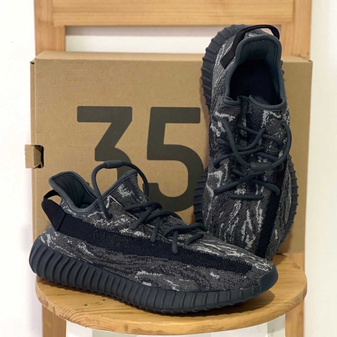 Yeezy cheap 75 black