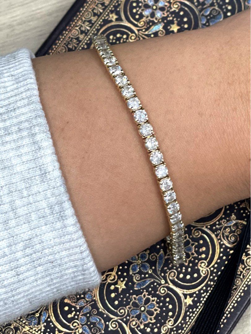 Certified diamond clearance tennis bracelet