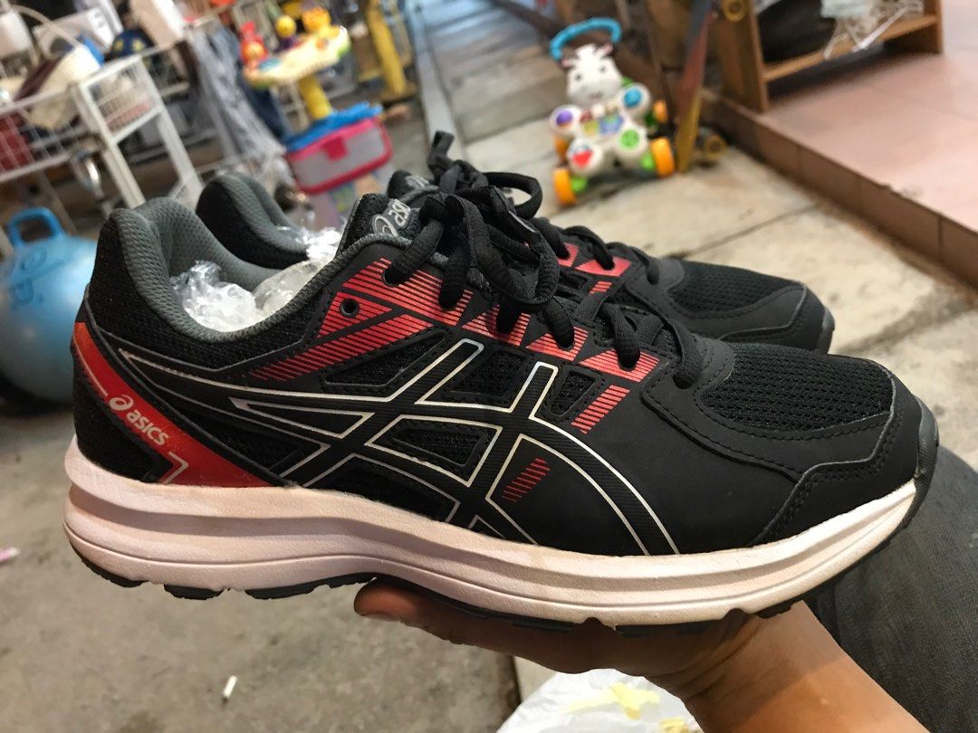 Kasut top asics running