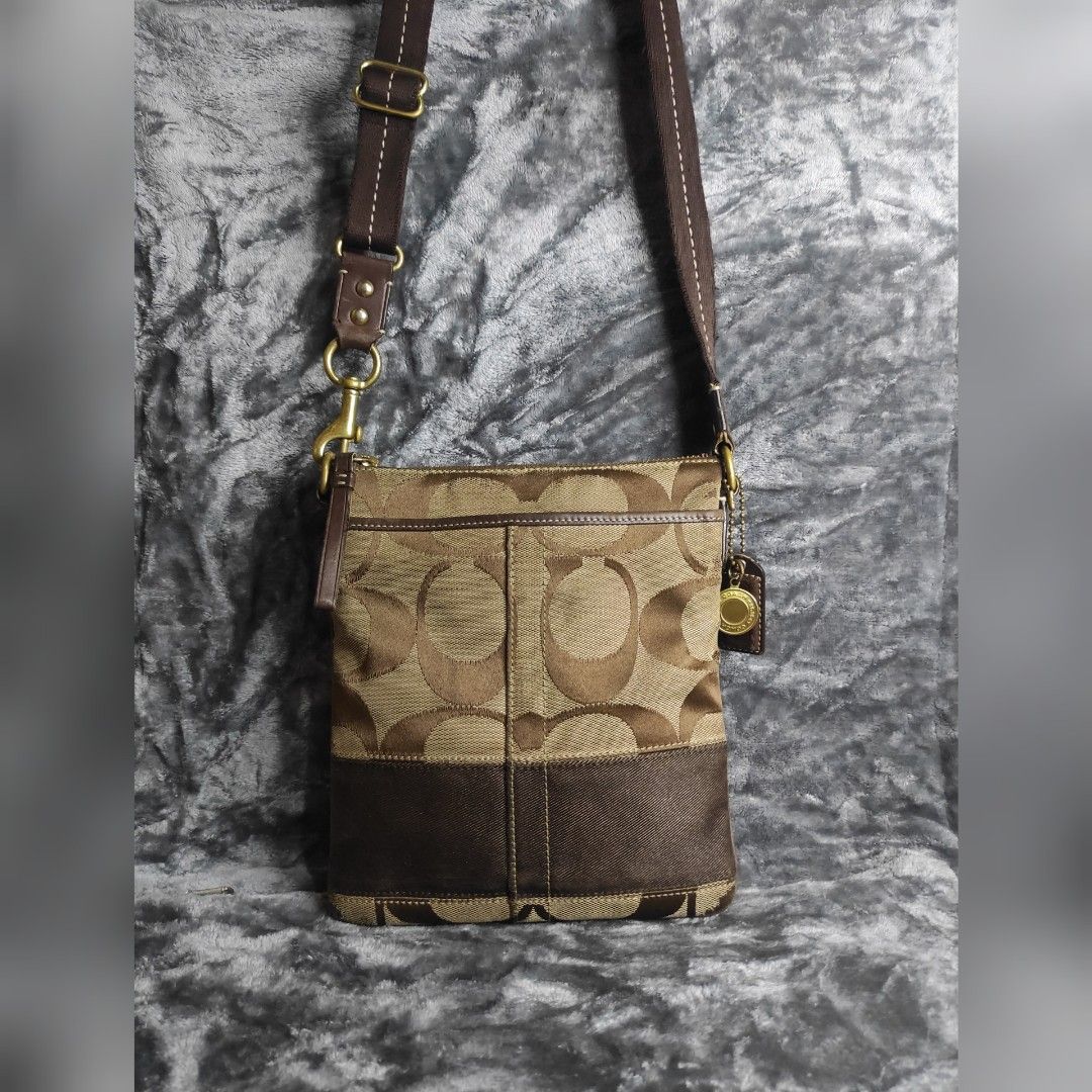 Authentic Coach Sling bag new price, Women's Fashion, Bags & Wallets,  Cross-body Bags on Carousell