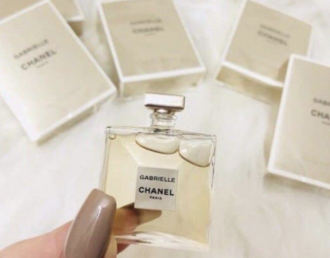 💯% Authentic Travel Size 5ml Chanel Gabrielle Eau De Parfum 5ml Mini Size  coco chanel Dior Le labo, Beauty & Personal Care, Fragrance & Deodorants on  Carousell