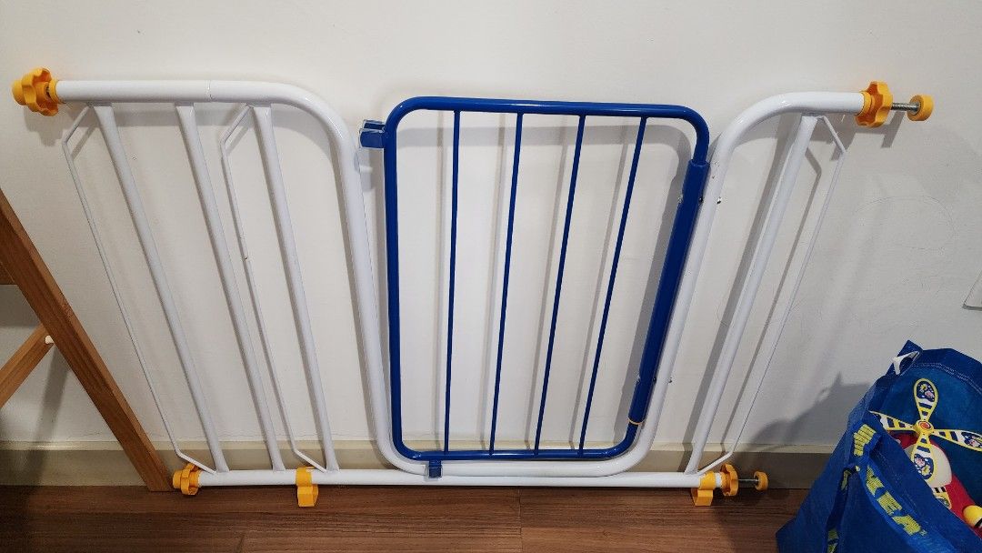 Baby gate hotsell 110cm wide
