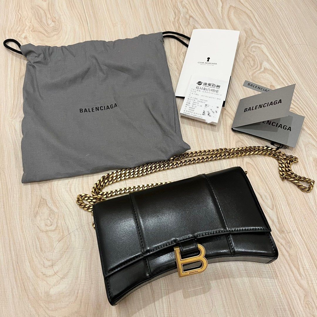 Balenciaga hotsell hourglass woc