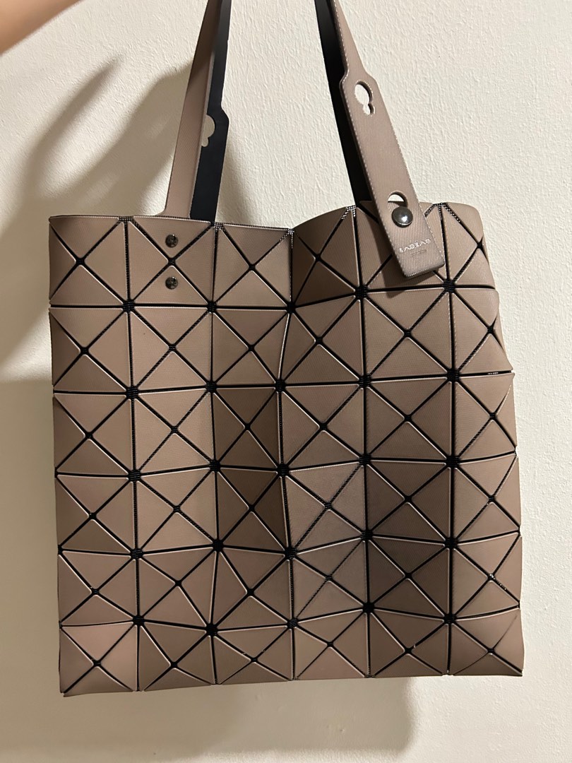 Baobao beige top