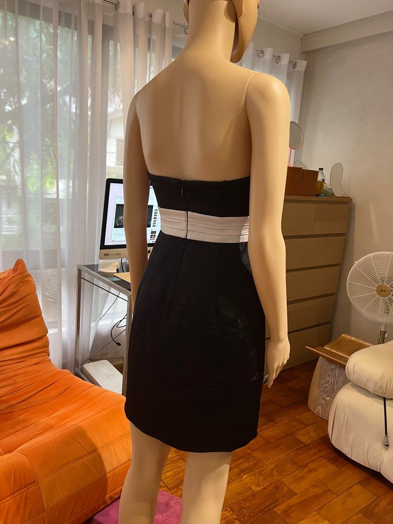 BCBG Cocktail dress (Category: Evening dresses & gowns) located in Taguig. Submitted by clauds.thetic (Listing ID 1251902200, Image 2). Description: .