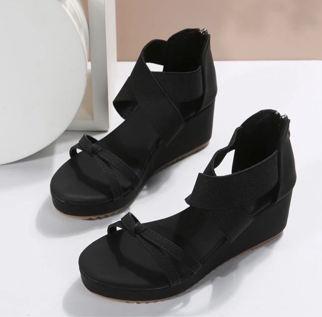Black wedge sandals size 7 discount