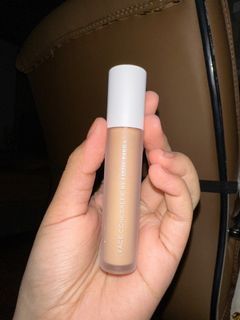 blp face concealer