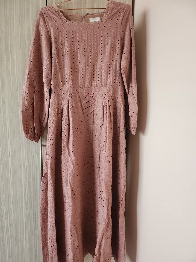 Blush Eyelet Dress, Women's Fashion, Dresses & Sets, Evening dresses