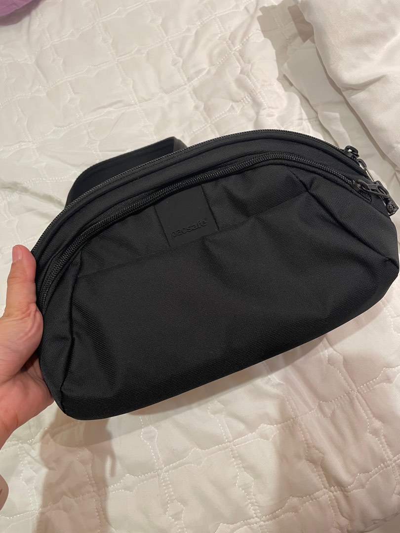 Bnew pacsafe metrosafe LS120 crossbody, Men's Fashion, Bags, Belt bags