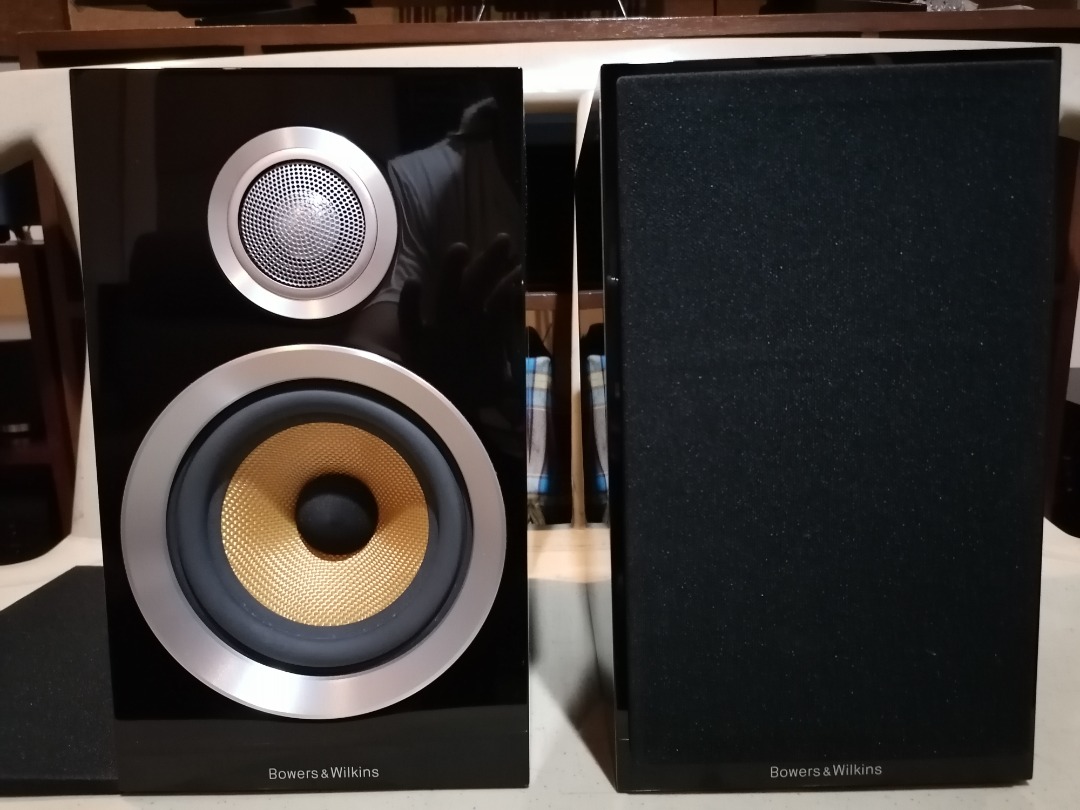 Bowers & Wilkins CM1 S2 Speakers negotiable, Audio, Soundbars