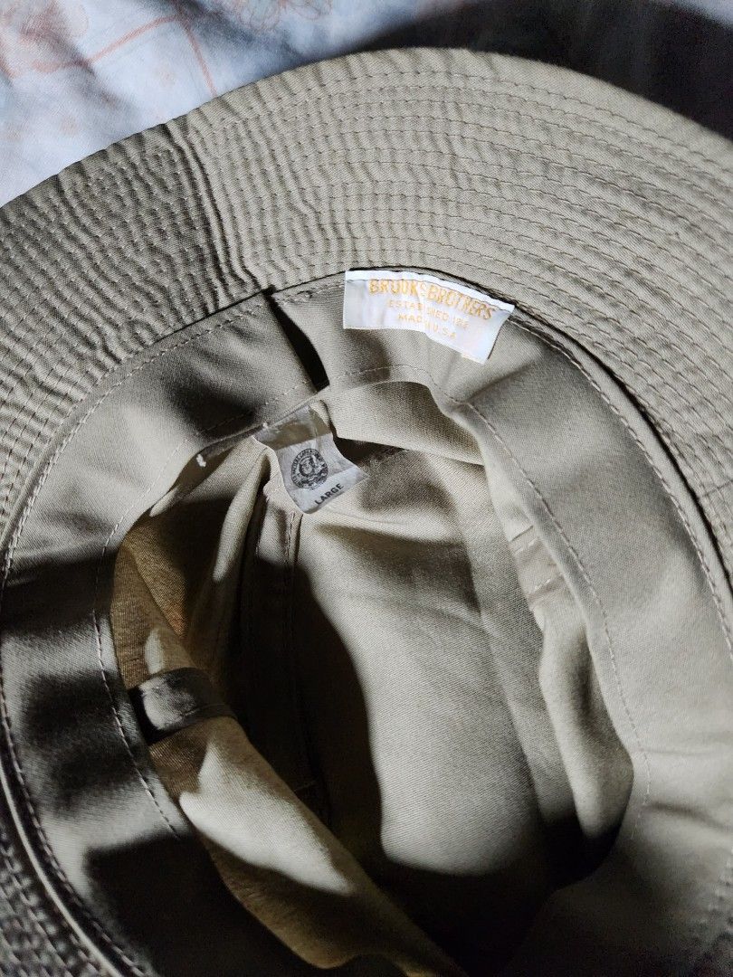 Brooks Brothers Bucket Hat (Category: Caps & Hats) located in Caloocan City. Submitted by willjr (Listing ID 1251896380, Image 3). Description: Brooks Brothers Bucket Hat.