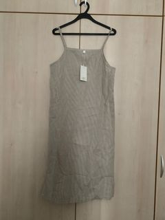 Brown / Beige Flare inner Sleeveless dress