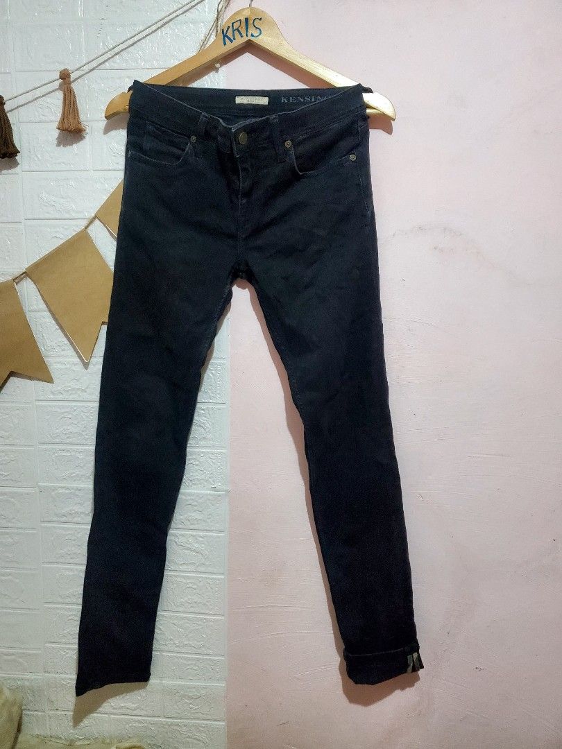 Burberry kensington jeans hot sale