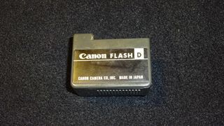 Canon Flash-D manual camera flash