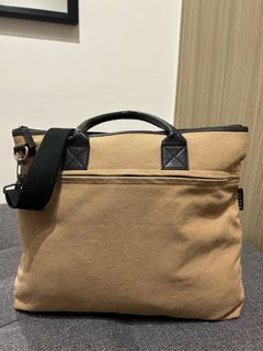 (Category: ) located in . Submitted by toffypreloved (Listing ID 1251930207, Image 1). Description: .