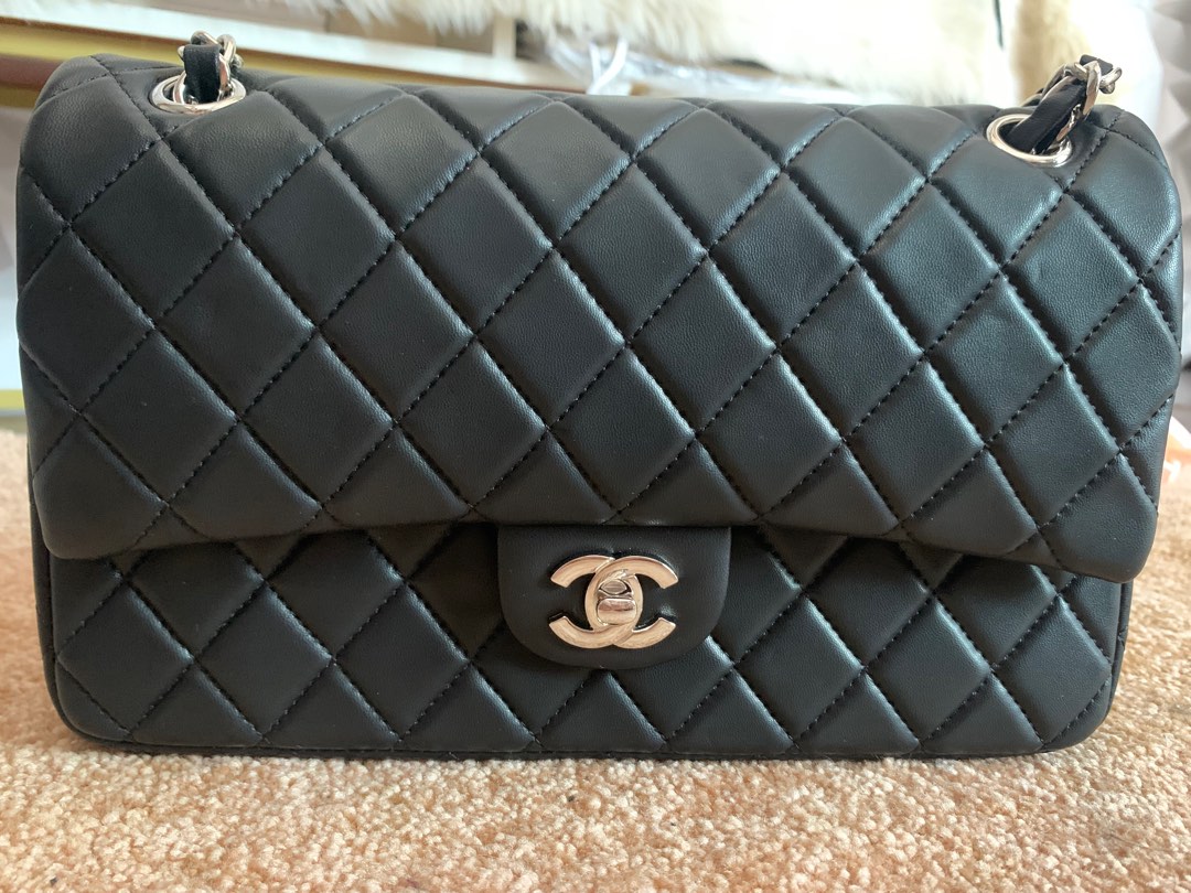 Chanel jumbo double flap on Carousell