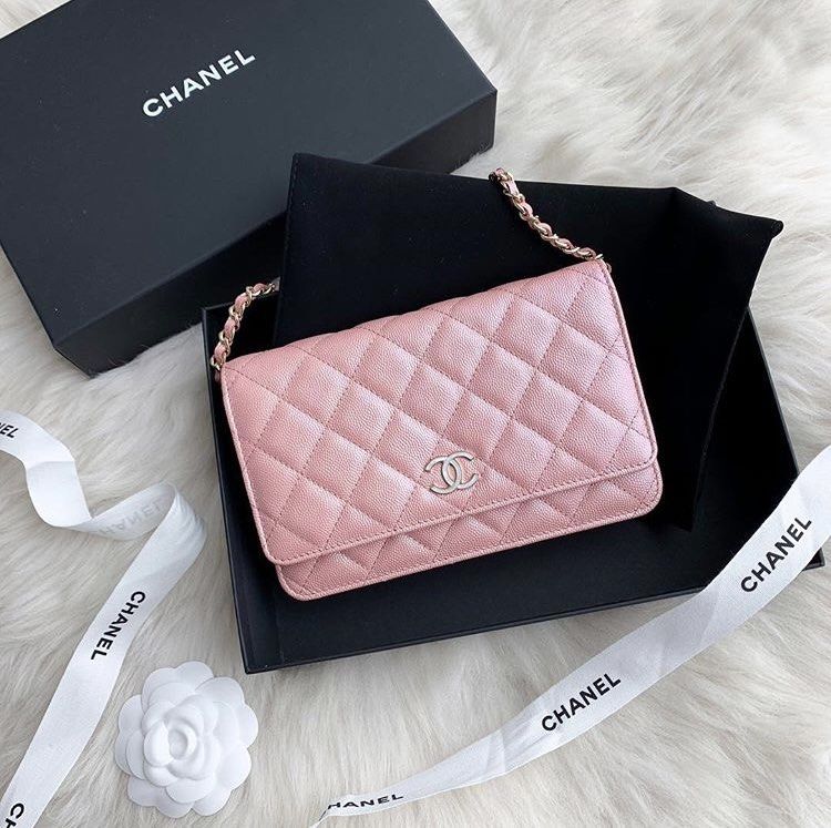 RARE 21K Authentic Chanel Iridescent Pink CC WOC Wallet On Chain Handbag