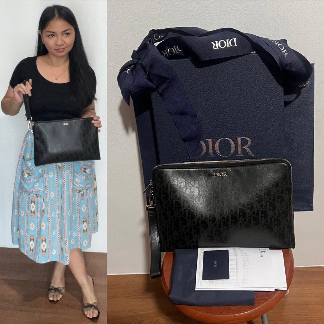 Dior Oblique Passport Holder, Luxury, Bags & Wallets on Carousell