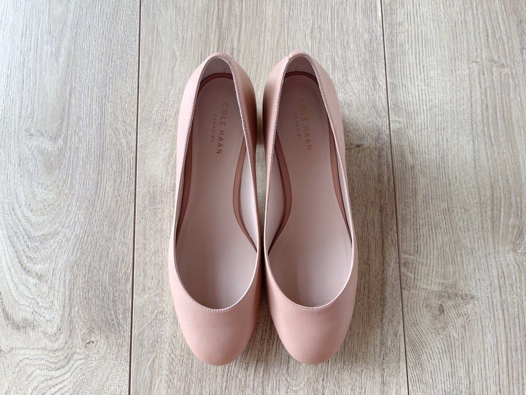 Cole Haan Lesli Pump in Nude Leather (Size 7C), Women's Fashion, Footwear,  Heels on Carousell