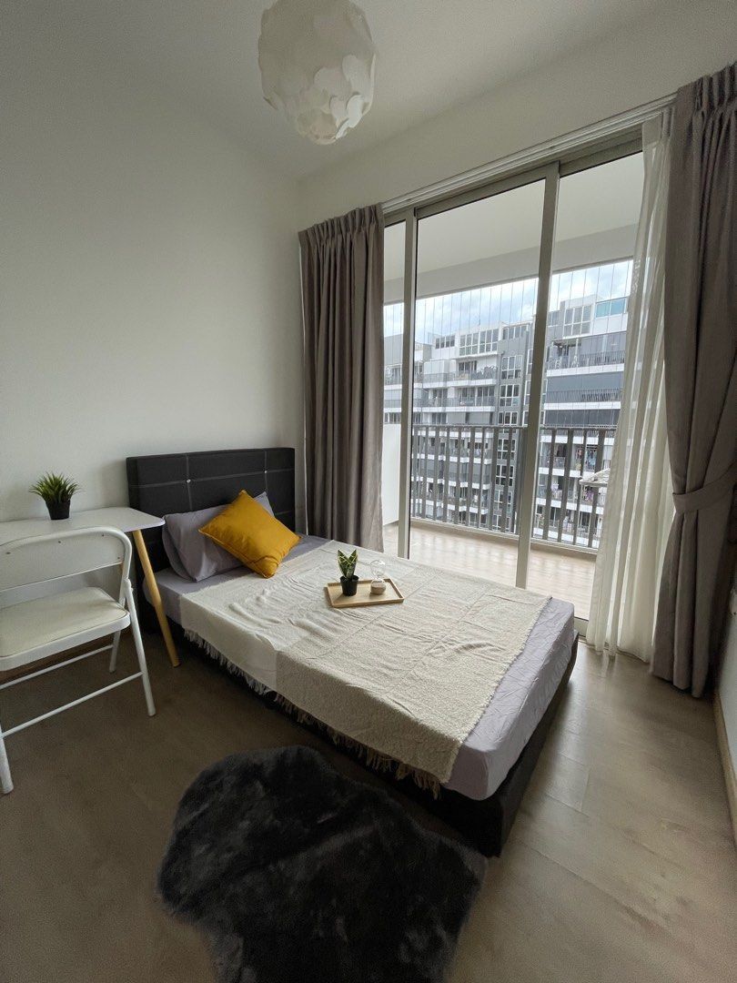 Common room with private balcony Heron Bay Condo, Property, Rentals